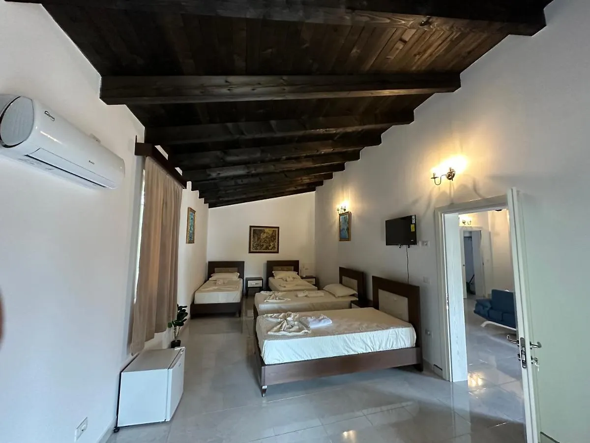 Ara E Vjeter Resort Velipojë アルバニア