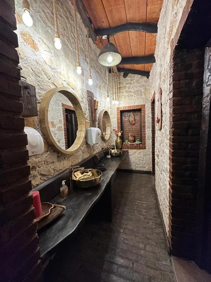 Gasthuis Ara E Vjeter Resort Velipojë